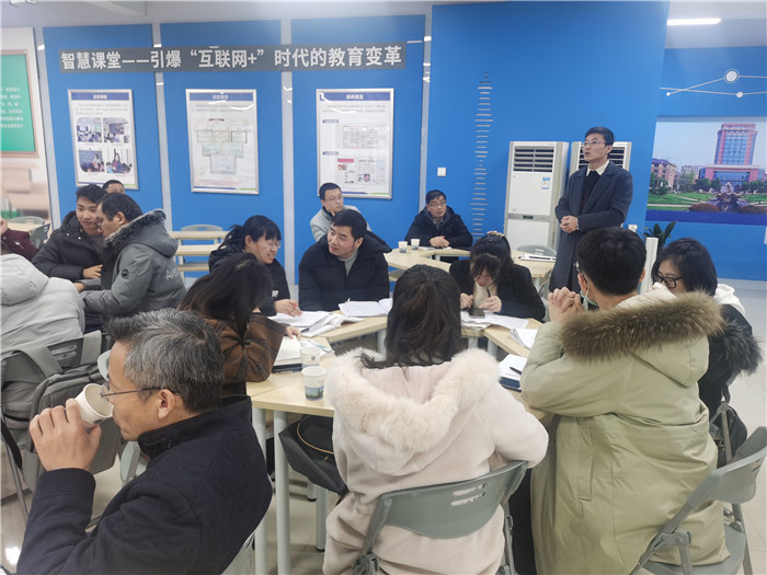 高二級(jí)部：同課異構(gòu)締結(jié)友誼、教研興校開拓天地(圖5)
