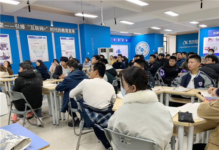 課程思政：傳承渡江革命精神   培養(yǎng)大任時代新人(圖2)