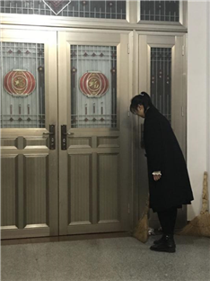 政教處：愿你化成螢火，溫暖一個(gè)黑夜(圖4)