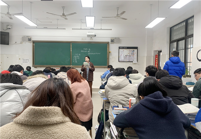 高二級部：推門聽課日日新，教研相長節(jié)節(jié)高(圖5)