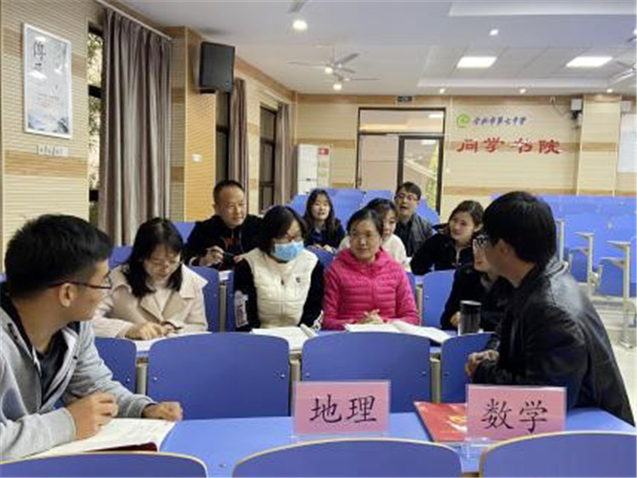 辦公室：回顧入黨初心，牢記黨員使命(圖4)