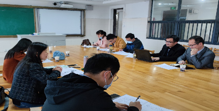 高三級(jí)部：同課異構(gòu)展風(fēng)采  課標(biāo)研讀備高考(圖2)