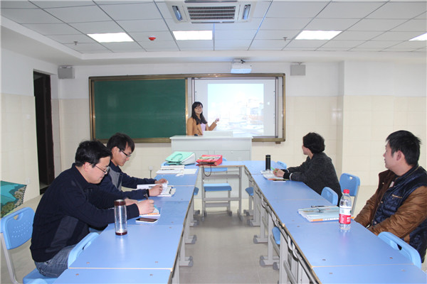 構(gòu)建研修型學(xué)科團(tuán)隊(duì) 教研文化悄然形成(圖2)