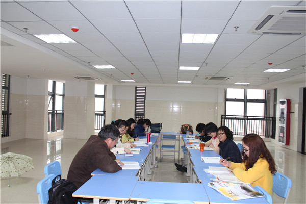 構(gòu)建研修型學(xué)科團(tuán)隊(duì) 教研文化悄然形成(圖4)