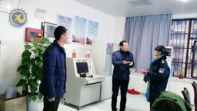 與時俱進抓創(chuàng)建 文明之花香滿園(圖5)