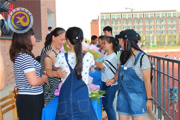輝煌甲子驚艷會師，華麗轉(zhuǎn)身新征起航(圖11)