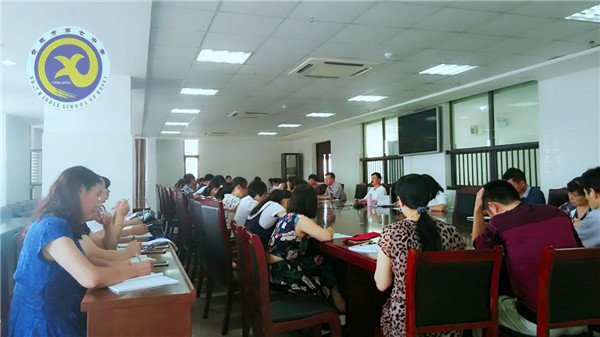 用心營造學(xué)生第二個(gè)溫馨的家(圖3)