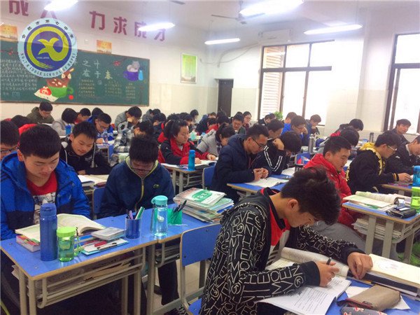 優(yōu)質(zhì)高效早讀 激發(fā)讀書熱情(圖2)