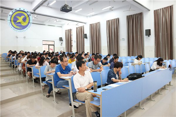 丹心潤物培養(yǎng)眾才 天職崇德創(chuàng)造佳績(圖2)