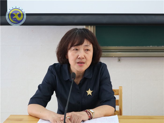 講師德鑄師魂逐幸福夢想 比奉獻(xiàn)匯智慧筑奮斗華章(圖2)