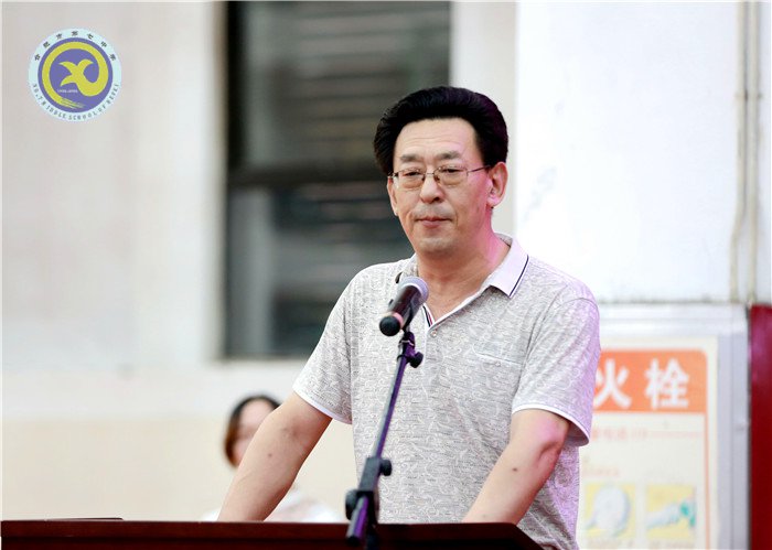 有你同行，風(fēng)雨無阻；斗志昂揚(yáng)，擁抱彩虹(圖3)