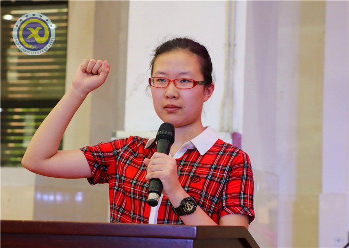 有你同行，風(fēng)雨無阻；斗志昂揚(yáng)，擁抱彩虹(圖11)