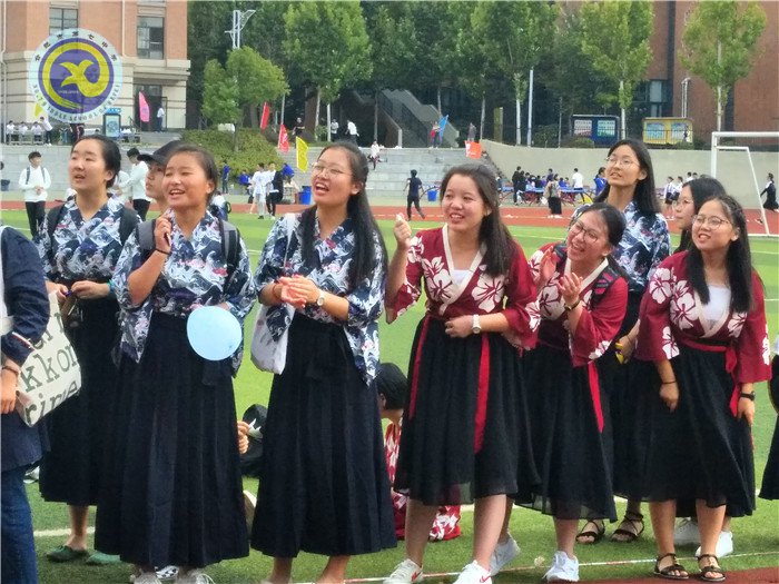 人生運(yùn)動(dòng)精彩 青春奮斗報(bào)國(guó)(圖17)