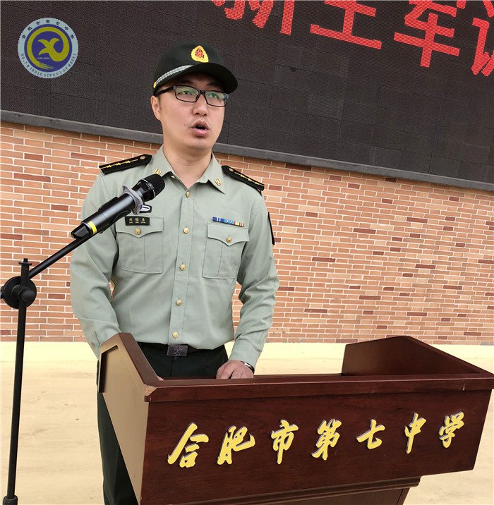 “魔鬼周”軍訓首日 , 看18級能文能武(圖5)