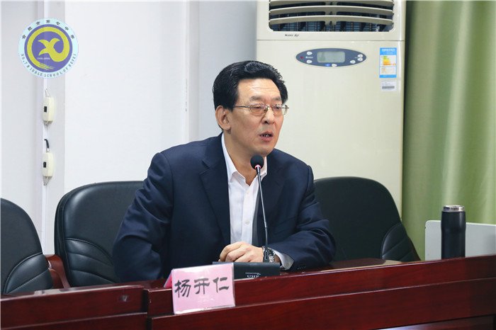 靜心辦學(xué)，校長(zhǎng)最美的姿態(tài)(圖2)