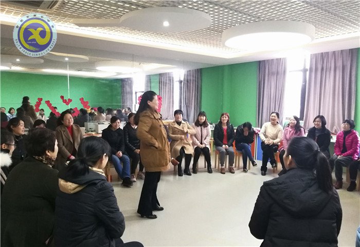 關注學生 做內(nèi)心強大的育人者(圖2)