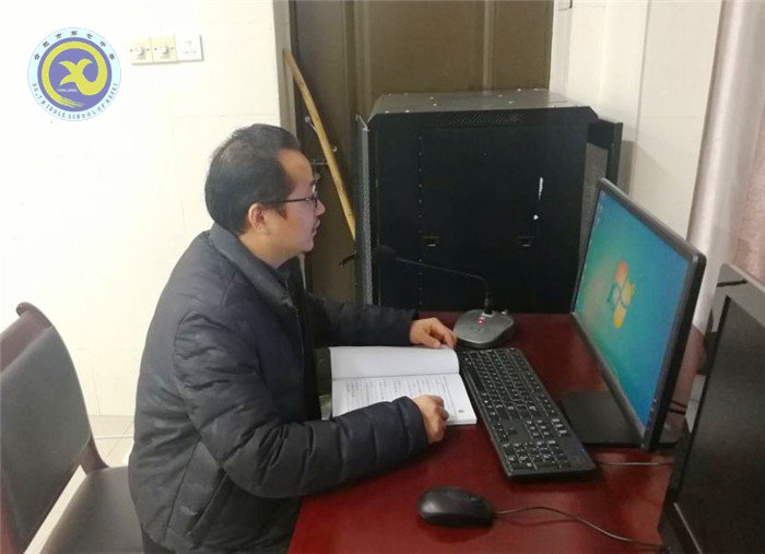 凝心靜氣家校共合力  全力以赴師生戰(zhàn)“一?！?圖1)