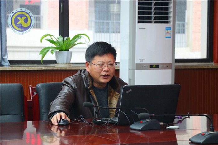 多方聯(lián)動 深入推進(jìn)課程改革(圖3)