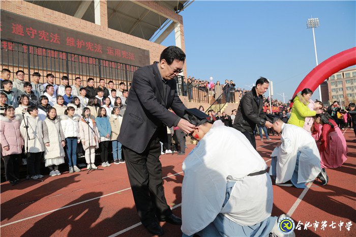 立德修身立志成人，力行求真力求成才(圖6)