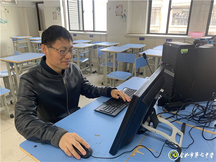 師恩如海生心暖，春到人間草木知(圖1)