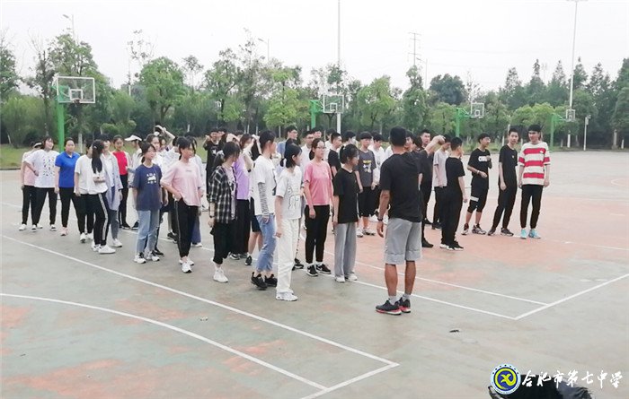 6月18日實習手記: 我們?yōu)閻鄱鴣恚?圖12)