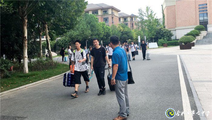 對(duì)未來最大的慷慨，就是把一切獻(xiàn)給現(xiàn)在(圖2)