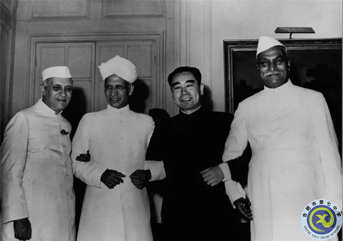 △1953年12月31日，周恩來接見印度政府代表團(tuán)。.jpg