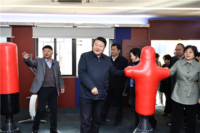 溫暖同行，守護(hù)心靈！安徽省心理健康教育現(xiàn)場(chǎng)會(huì)在合肥七中舉行！(圖3)