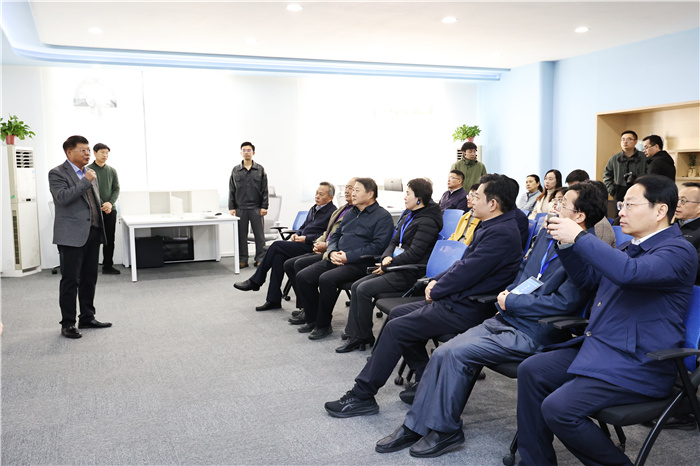 溫暖同行，守護(hù)心靈！安徽省心理健康教育現(xiàn)場(chǎng)會(huì)在合肥七中舉行！(圖10)