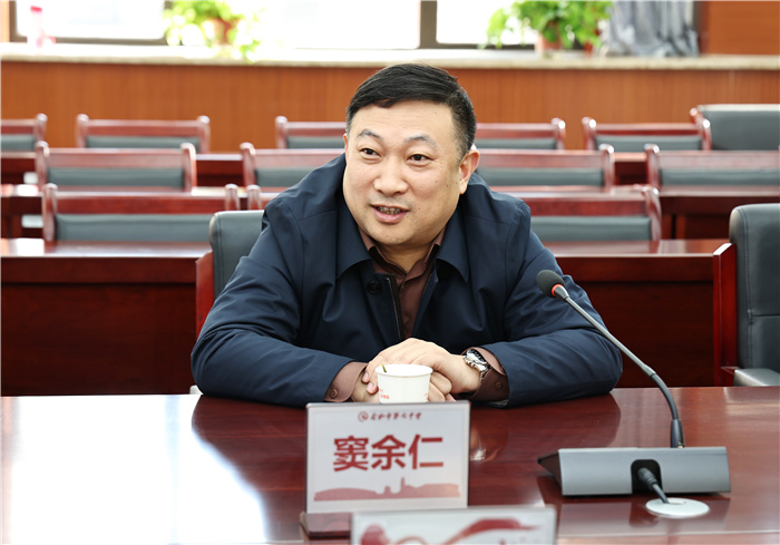國家“雙一流”建設高校安徽大學向合肥七中授牌“優(yōu)質(zhì)生源基地”！(圖5)