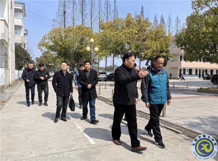 選派干部赴泥河中學3.jpg