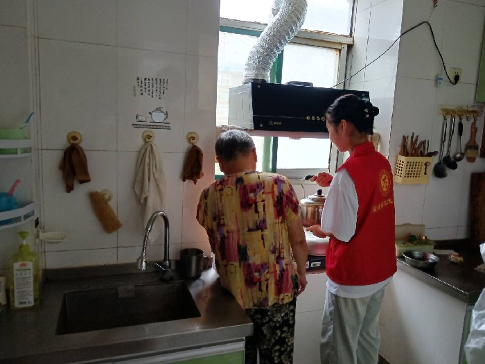 高一（16）班湯穎嘉同學1.png