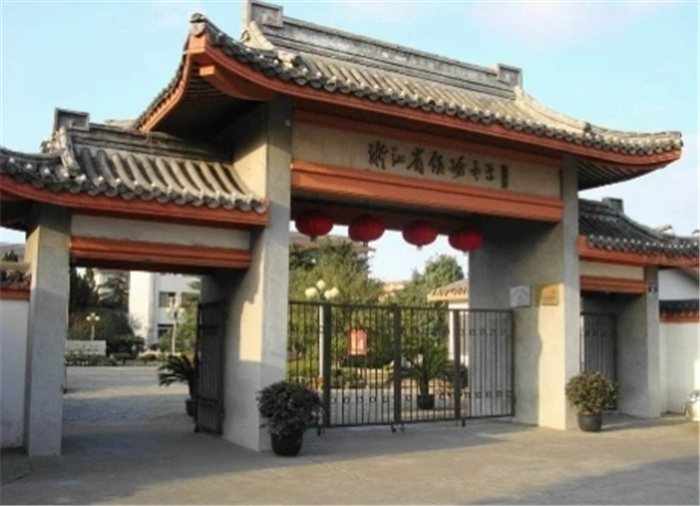 “主動(dòng)融入長(zhǎng)三角，合肥七中這樣做”之六： 打造“可敬、可親、可愛”的團(tuán)組織(圖1)