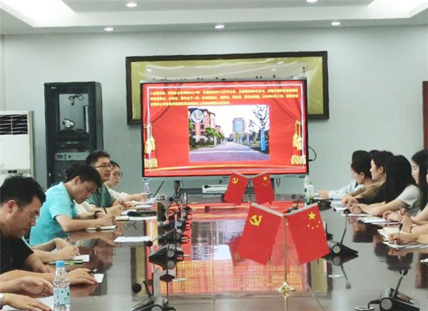 合肥七中召開2024-2025學(xué)年度第一學(xué)期第一批教育實(shí)習(xí)生見面會(圖2)
