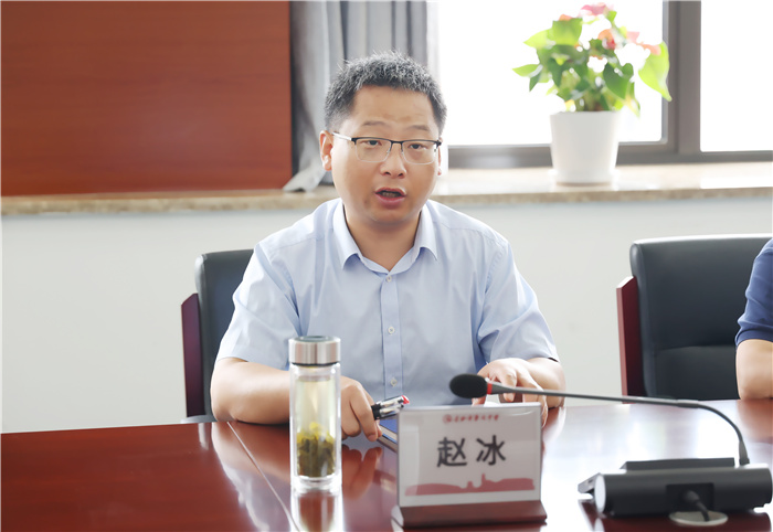 合肥七中與安徽師范大學(xué)馬克思主義學(xué)院舉行教育實習(xí)基地簽約儀式(圖6)