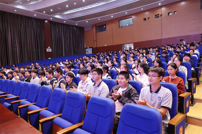 合肥七中與安徽農業(yè)大學舉行耕讀教育基地共建揭牌儀式暨2024年秋播啟動儀式(圖5)