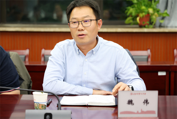 中國民航大學優(yōu)質生源基地授牌儀式在合肥七中舉行(圖4)