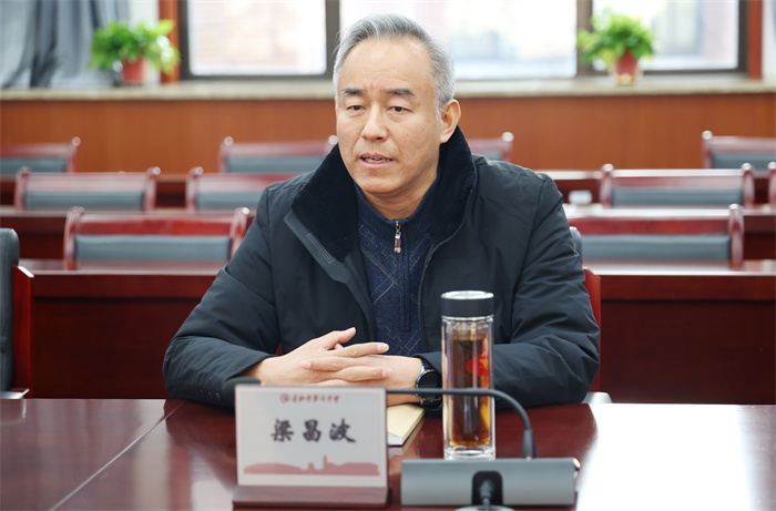 中國(guó)農(nóng)業(yè)大學(xué)“優(yōu)質(zhì)生源基地”授牌儀式在合肥七中舉行(圖4)