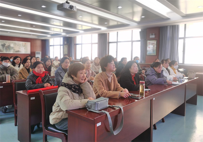 合肥七中高一年級召開期末家委會會議(圖2)